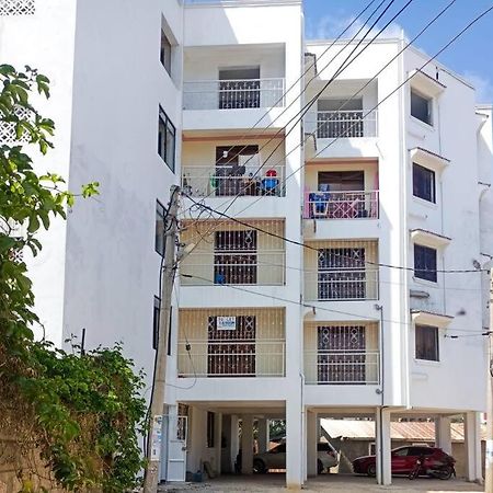 מומבסה Lovely 1 Bedroom In Bamburi With Reliable Wifi מראה חיצוני תמונה